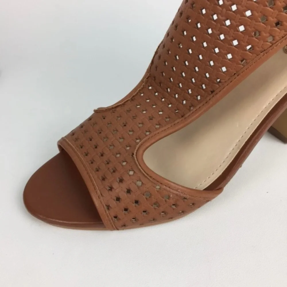 Vince Camuto Womens Brown Woven Leather Peep Toe Sandal Cone Heel size 10
